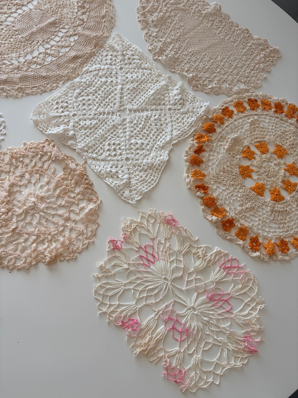 Doily Set - Picture 4 of 12